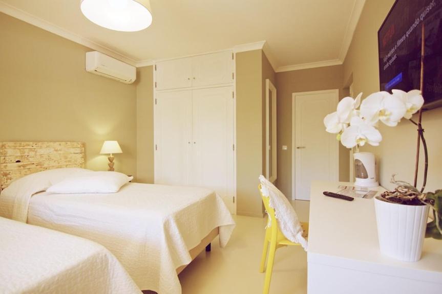 Lagos Suite Экстерьер фото